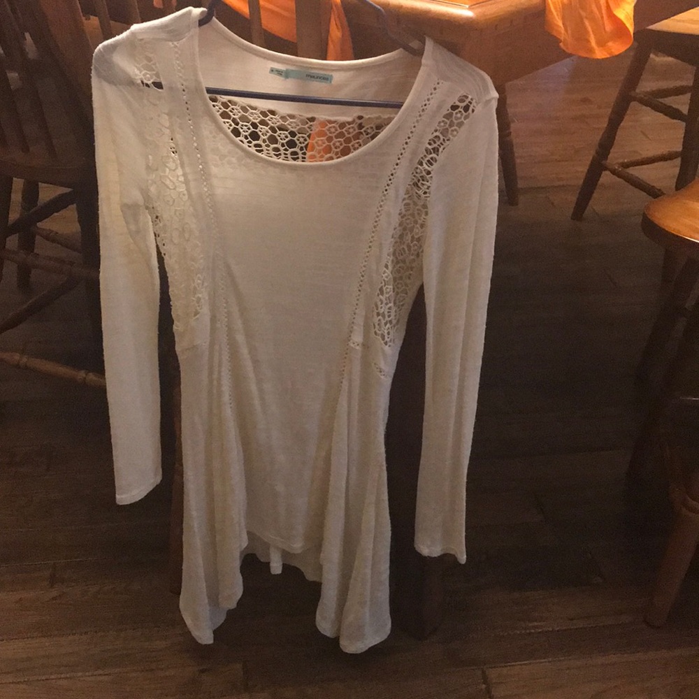 Maurice’s top